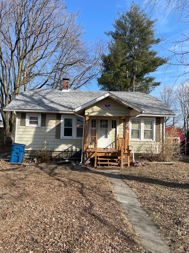 property at 228 Whitelaw Ave