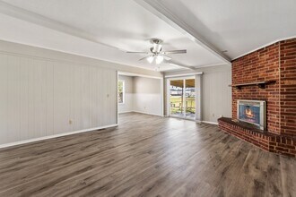 8208 Mark Ln in Fort Smith, AR - Building Photo - Building Photo