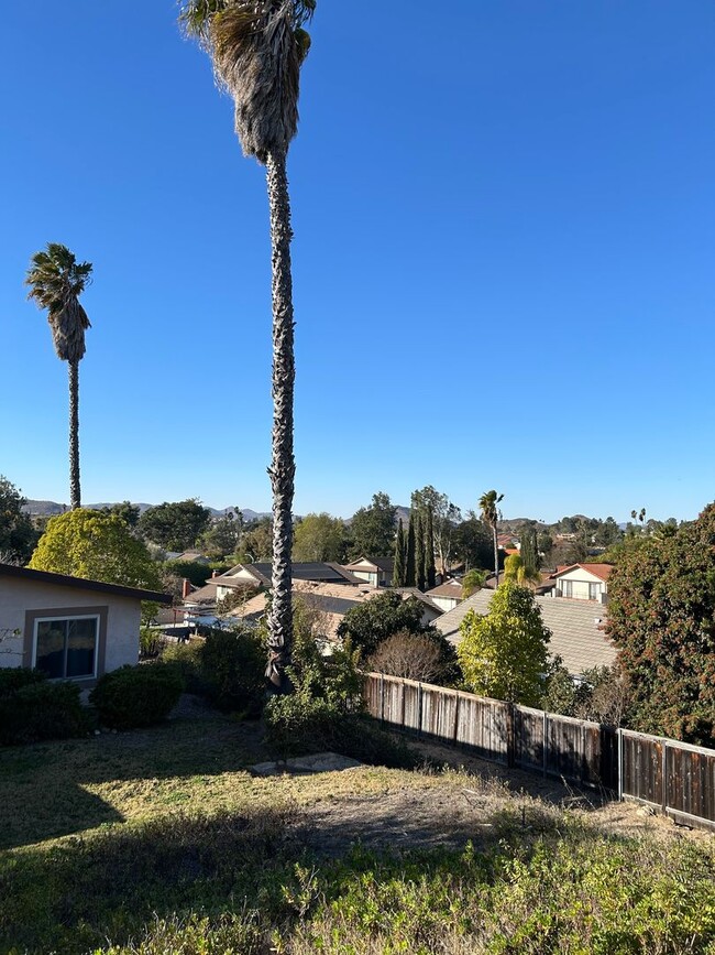 12569 Caminito De La Gallarda in San Diego, CA - Building Photo - Building Photo