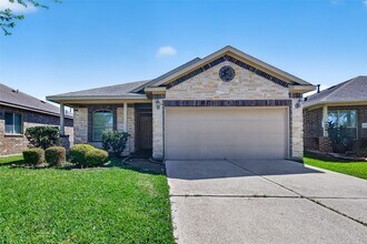 5950 Carpenters Hollow Court in Houston, TX - Building Photo - Building Photo