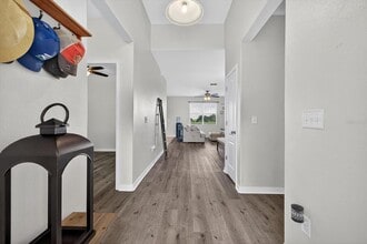 1108 Beech Grove Pl in Ruskin, FL - Building Photo - Building Photo