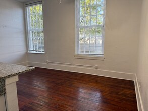 1090 10th St N in St. Petersburg, FL - Building Photo - Building Photo