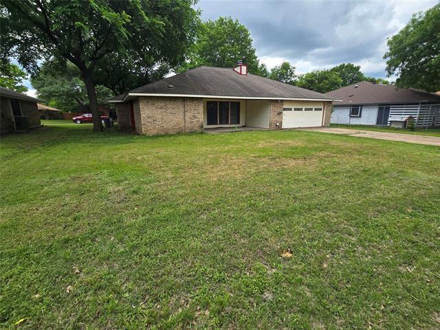 925 Shell Ln in Lancaster, TX - Building Photo - Building Photo