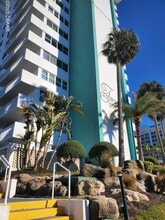 2800 N Atlantic Ave in Daytona Beach, FL - Building Photo - Building Photo