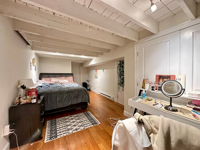 836 Huntington Ave, Unit 1 in Boston, MA - Building Photo - Building Photo