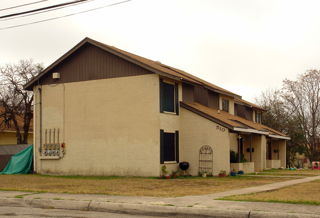 510 Hood St in San Antonio, TX - Building Photo - Building Photo