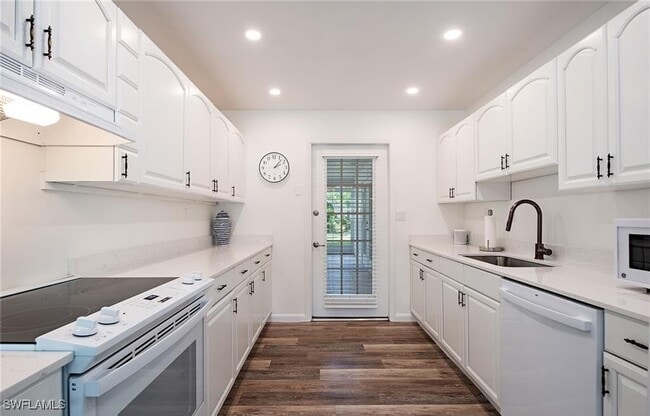 property at 1281 Diana Ave