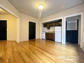 1309 Oak Ave in Evanston, IL - Building Photo - Building Photo