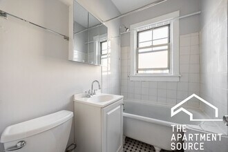 3257 W Wrightwood Ave in Chicago, IL - Building Photo - Building Photo