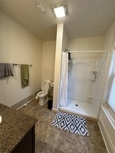 913 Lakeside Ave in Eau Claire, WI - Building Photo - Building Photo