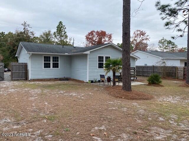 1328 Spring Lake Dr in Southport, NC - Building Photo - Building Photo