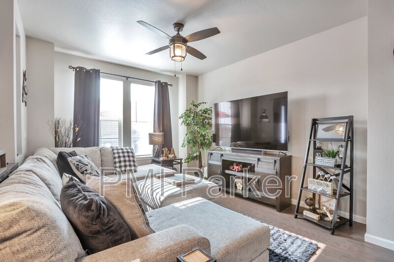 11574 Dewey St in Parker, CO - Building Photo