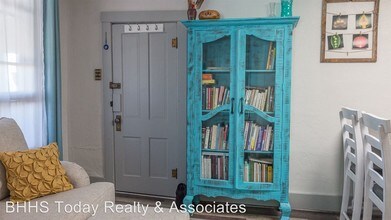 137 W Tomichi Ave-Unit -Apt 1-3 in Gunnison, CO - Building Photo - Building Photo