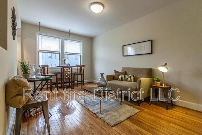 1367 K St SE in Washington, DC - Building Photo - Building Photo