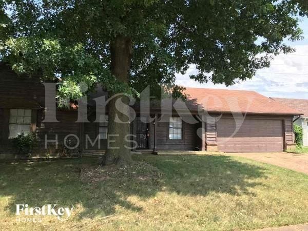 property at 4834 Walden Glen St