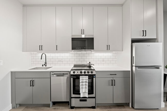 The Parkline in Los Angeles, CA - Building Photo - Building Photo