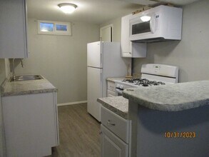 1349 Bennett Ave-Unit -Unit B in Colorado Springs, CO - Building Photo - Building Photo