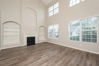3985 Yosemite Park Ln in Snellville, GA - Building Photo - Building Photo