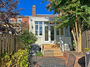 924 S St Asaph St in Alexandria, VA - Building Photo - Building Photo