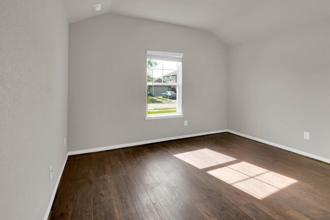 property at 2421 Bear Crk Dr