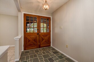 1104 Carlton Rd in Tarpon Springs, FL - Building Photo - Building Photo