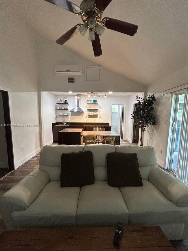 property at 1531 NE 35th St