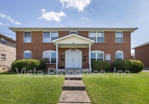 4908 Saddlebrook Ln in Louisville, KY - Building Photo