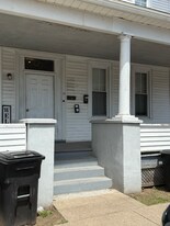 27 E 3rd St in Bloomsburg, PA - Building Photo