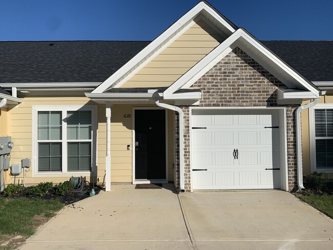 property at 630 Vista Dr