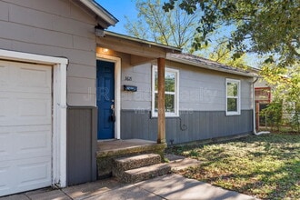 3621 Redbird St in Bellmead, TX - Building Photo - Building Photo