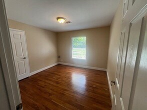 7706 Cedel Dr in Houston, TX - Building Photo - Building Photo