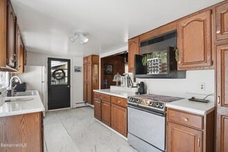 9 Lincoln St in Pittsfield, MA - Building Photo - Building Photo