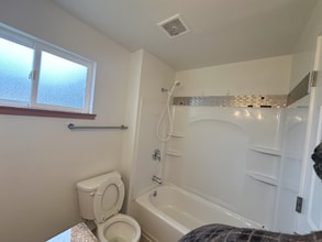 2324 Walnut St in Everett, WA - Building Photo - Building Photo