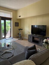15 Waverly St, Unit 160 in Boston, MA - Building Photo - Building Photo