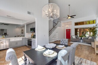 2119 E New Bedford Dr in Gilbert, AZ - Building Photo - Building Photo