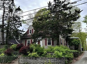 809 Vine St, Unit Bedroom 2 in West Lafayette, IN - Foto de edificio - Building Photo