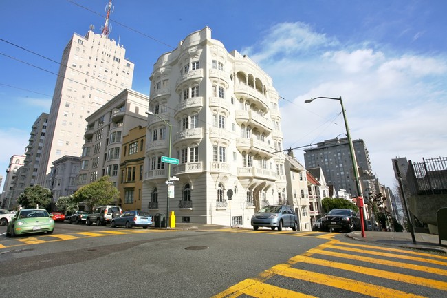 The Chambord in San Francisco, CA - Building Photo - Building Photo