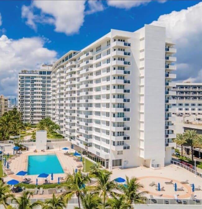 property at 100 Lincoln Rd