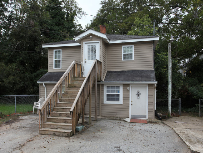 5 E Wright St in Winder, GA - Foto de edificio - Building Photo