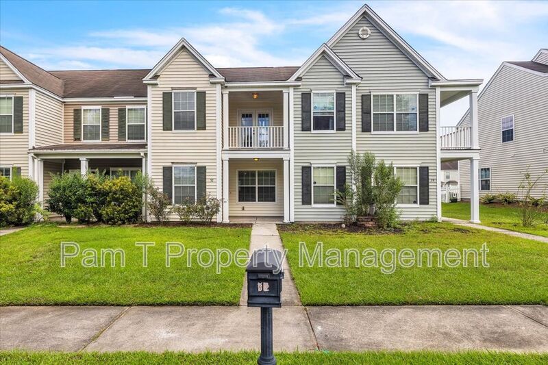 37 Timber Crest Ct in Savannah, GA - Building Photo