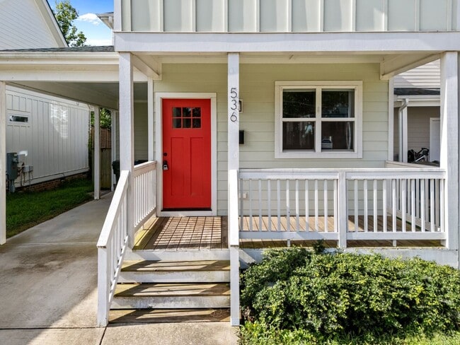 536 E Lenoir St in Raleigh, NC - Building Photo - Building Photo