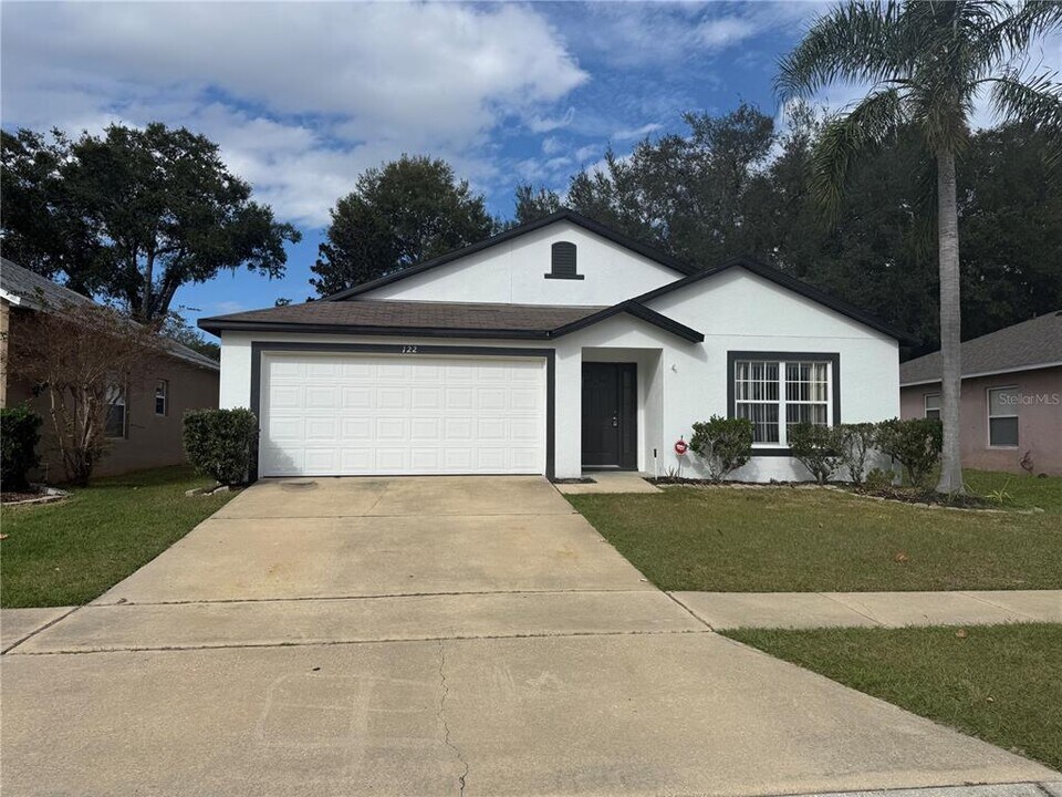 122 Brightview Dr in Lake Mary, FL - Building Photo