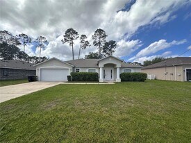 33 Rybark Ln in Palm Coast, FL - Building Photo