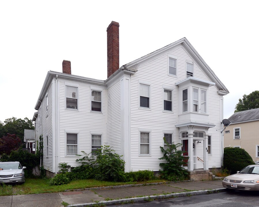 68 State St in New Bedford, MA - Building Photo