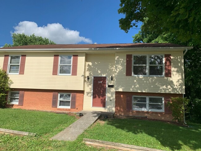 property at 809 2nd Ave