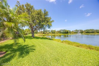 7863 Valencia Ct in Naples, FL - Building Photo - Building Photo