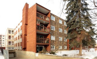 The Chanticleer in Edmonton, AB - Building Photo
