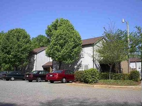 Pear Leaf in Greensboro, NC - Building Photo - Building Photo