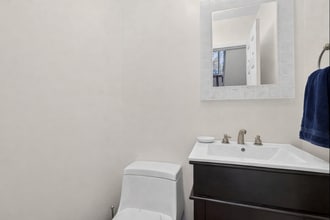 10 Baker St in Wasaga Beach, ON - Building Photo - Building Photo