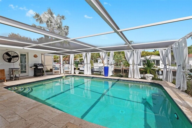 property at 1424 Nautilus Isle